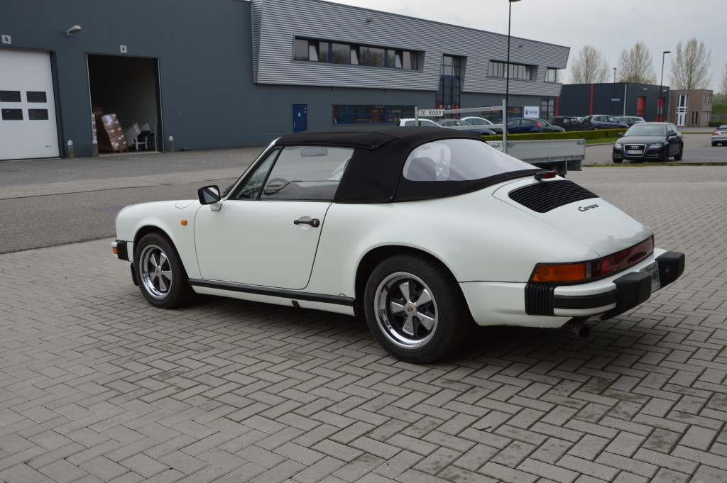 Porsche 911 Carrera Cabrio 3.2 Euromodel Machtingnumbers