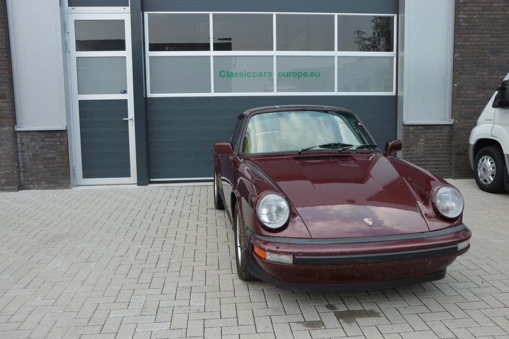 Porsche 911 3.0 SC  coupe matchingnumbers