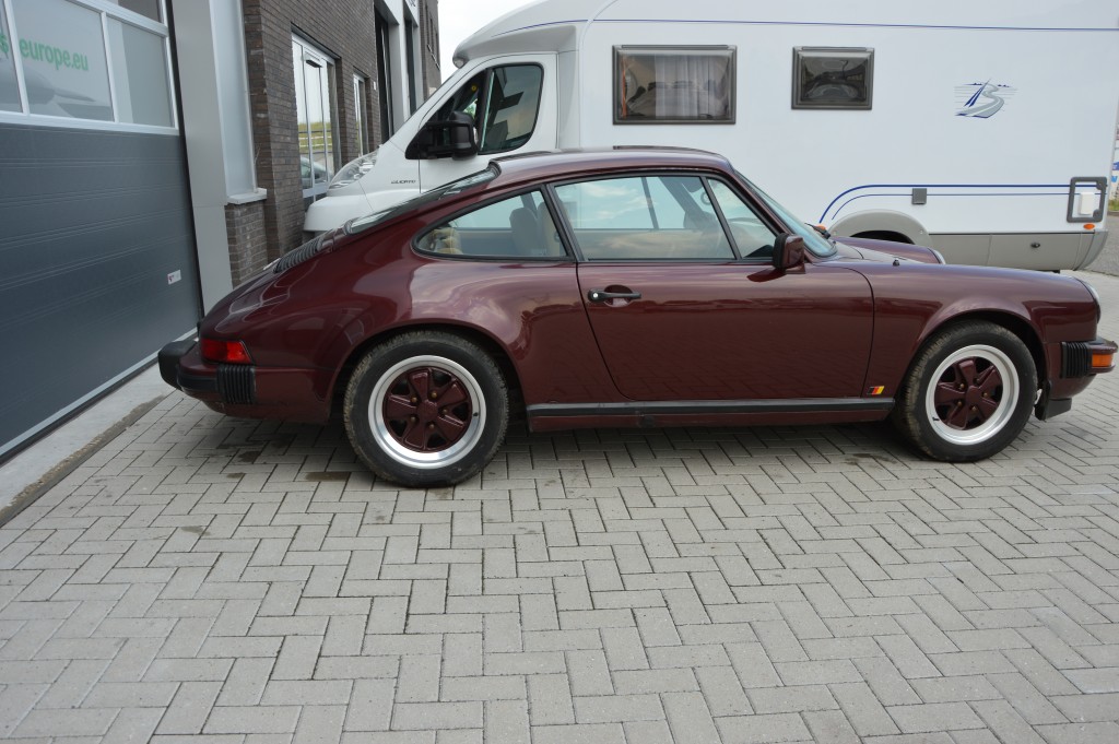 Porsche 911 3.0 SC  coupe matchingnumbers