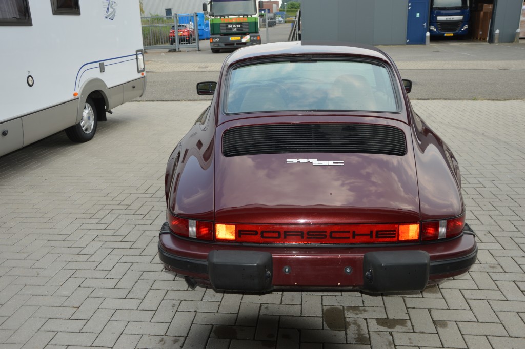 Porsche 911 3.0 SC  coupe matchingnumbers