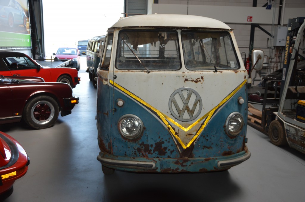 VW T1 Sambabus 23 windows 1955