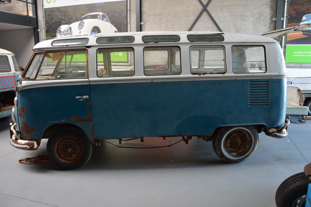 VW T1 Sambabus 21 windows 1966