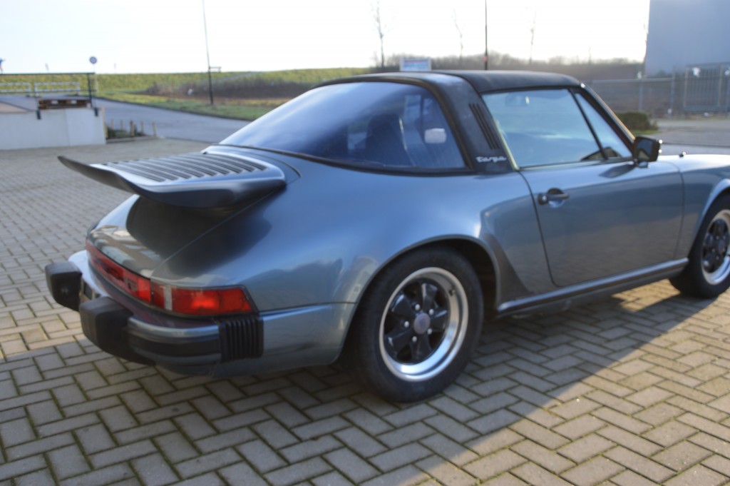 Porsche 911 3.0 SC Targa Matchingnumbers 