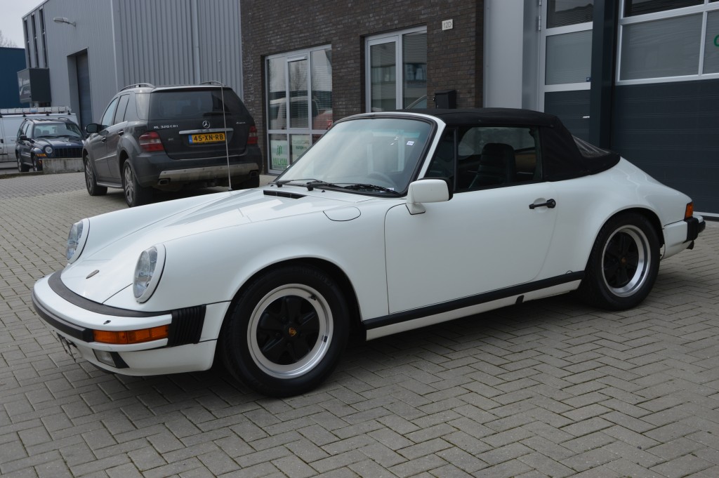 Porsche 911 Carrera 3.2 Cabrio Matchingnumbers