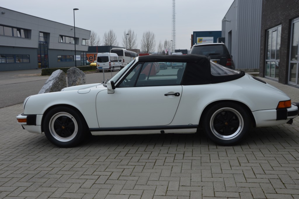 Porsche 911 Carrera 3.2 Cabrio Matchingnumbers