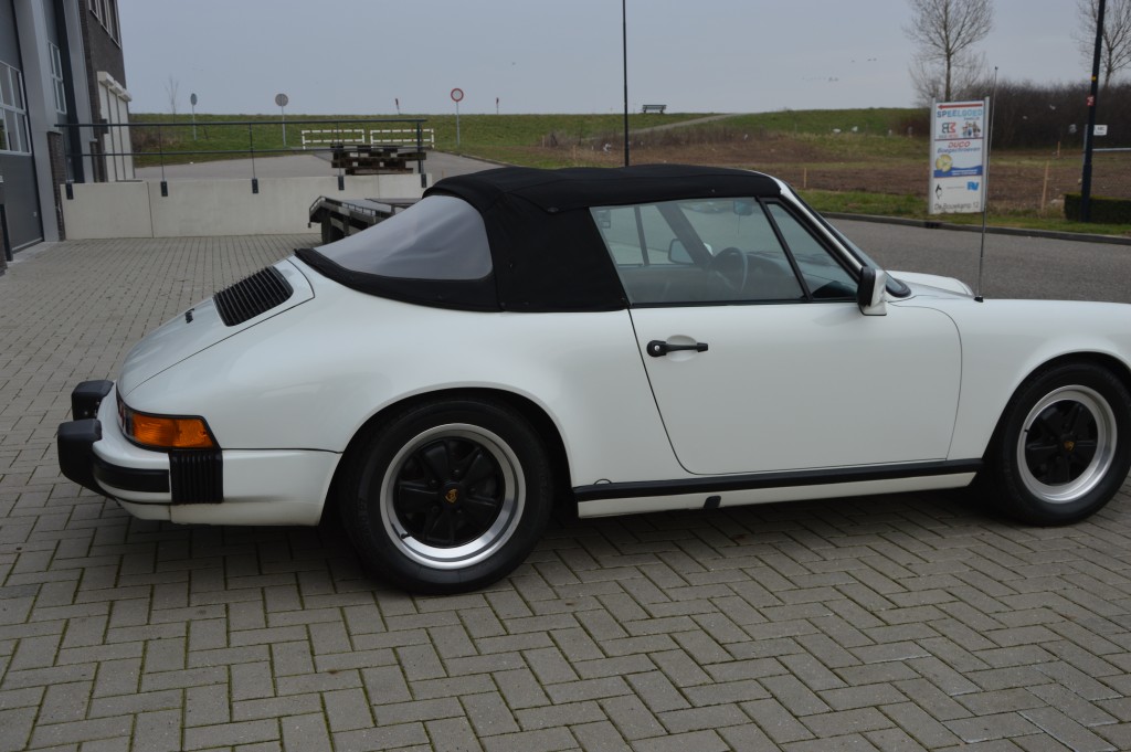 Porsche 911 Carrera 3.2 Cabrio Matchingnumbers