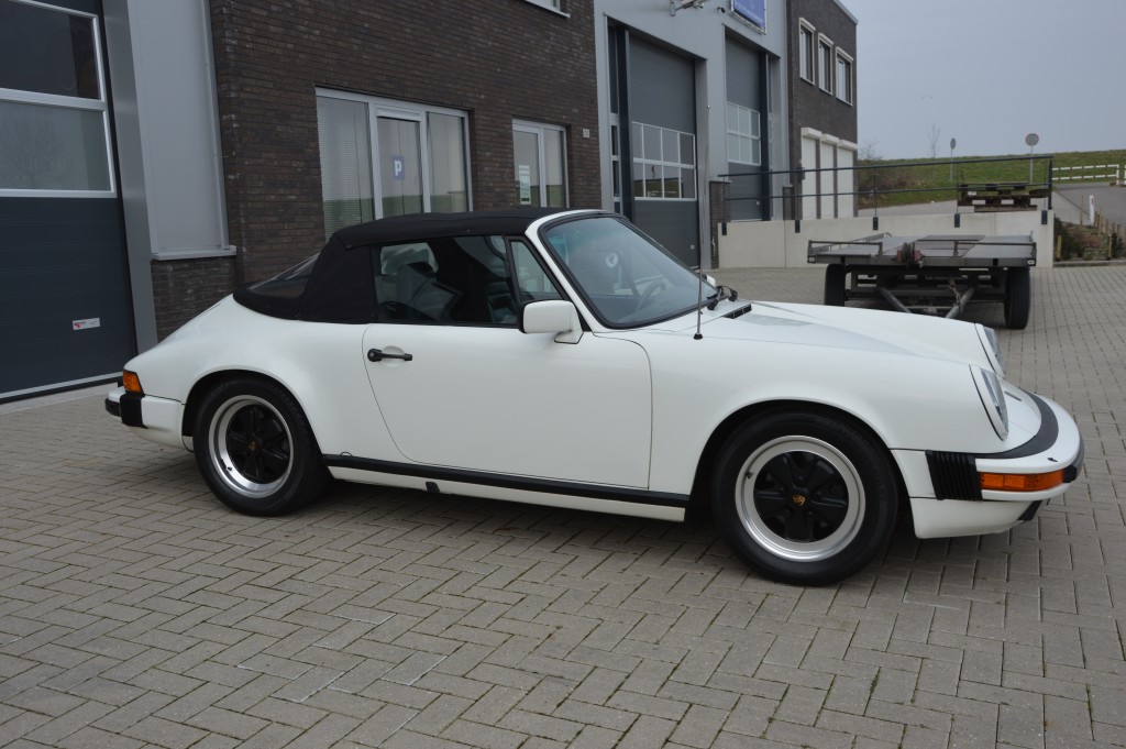 Porsche 911 Carrera 3.2 Cabrio Matchingnumbers