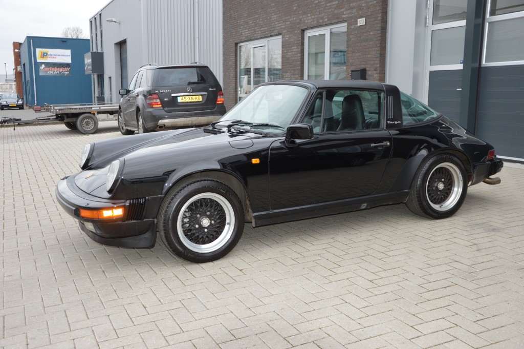 Porsche 911 Carrera 3.2 Targa Euromodel Machtingnumbers