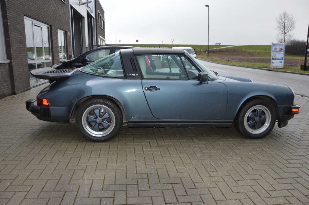 Porsche 911 Carrera 3.2 Targa  G50 Matchingnumbers