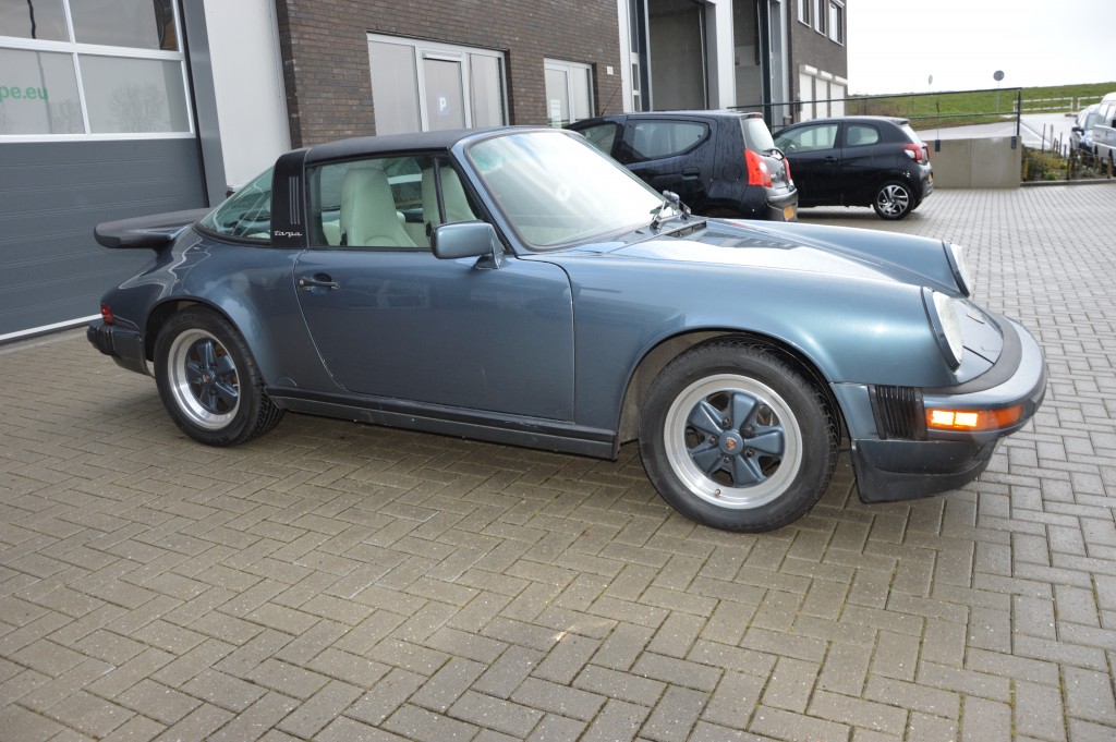 Porsche 911 Carrera 3.2 Targa  G50 Matchingnumbers