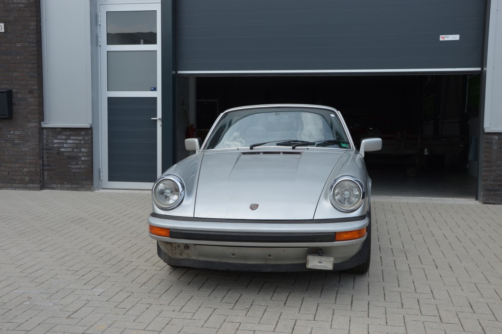 Porsche 911 S  2.7 Targa 1977 Matchingnumbers