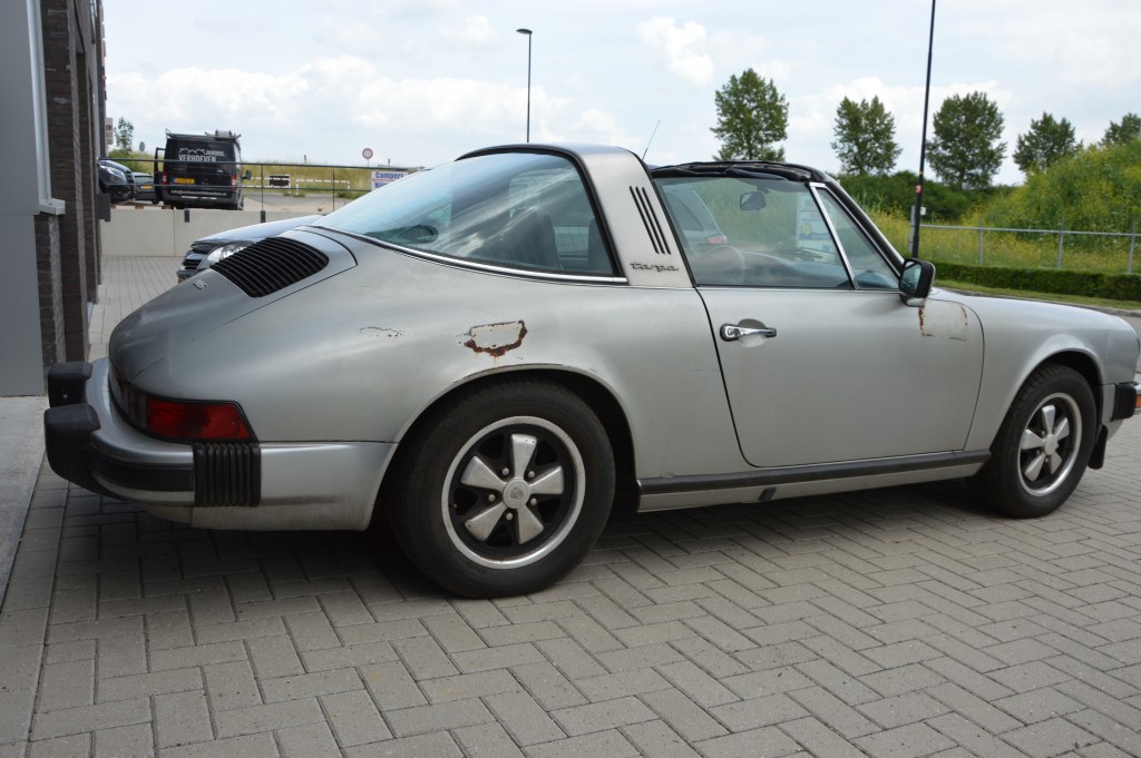 Porsche 911 S  2.7 Targa 1977 Matchingnumbers