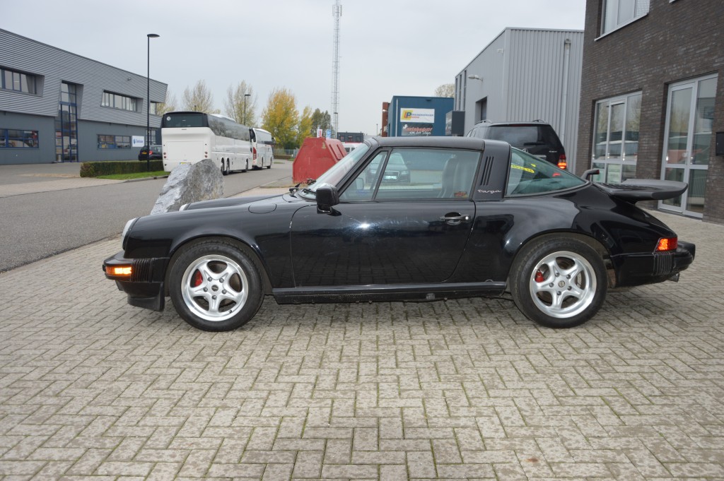 Porsche 911 Carrera 3.2 Targa Matchingnumbers