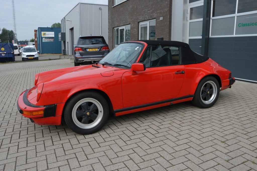 Porsche 911 Carrera cabrio 3.2 Matchingnumbers 1986