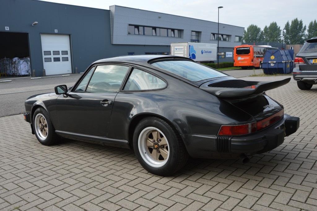 Porsche 911 3.0 SC Sunroof coupe Weissach edition Matchingnumbers