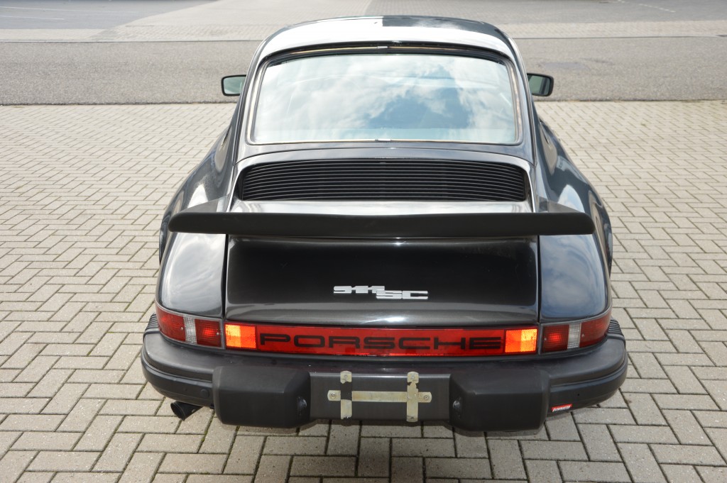 Porsche 911 3.0 SC Sunroof coupe Weissach edition Matchingnumbers