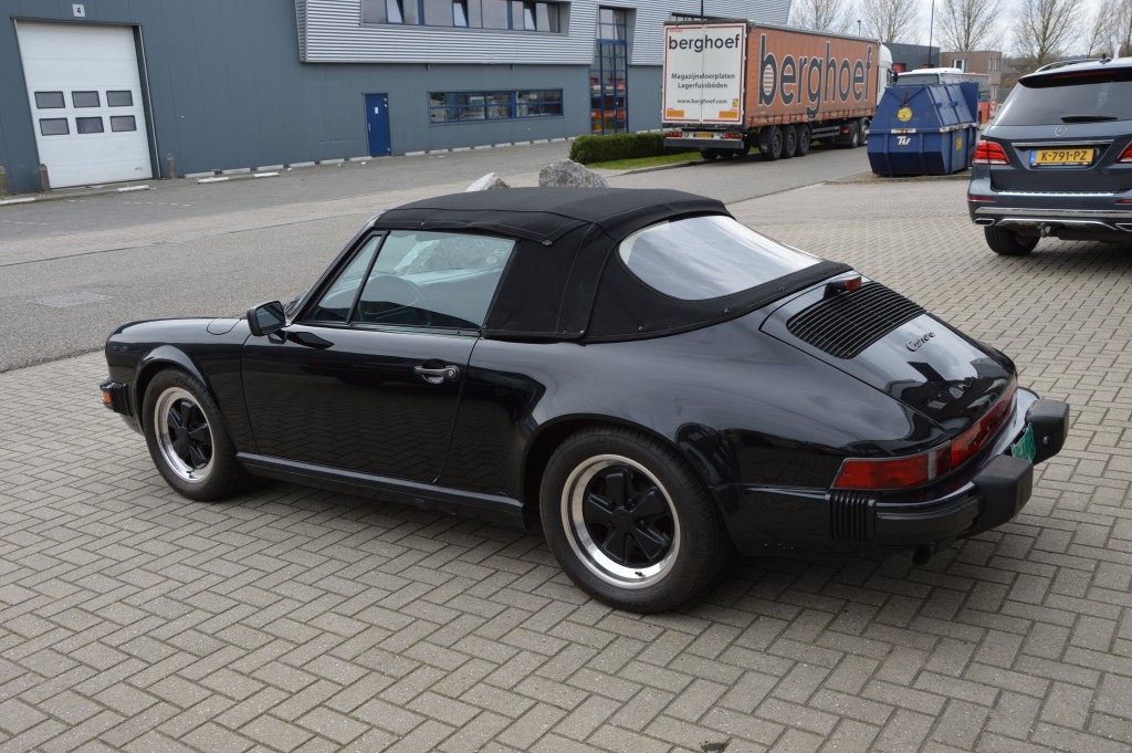 Porsche 911 Carrera Cabrio 3.2 Matchingnumbers 1985