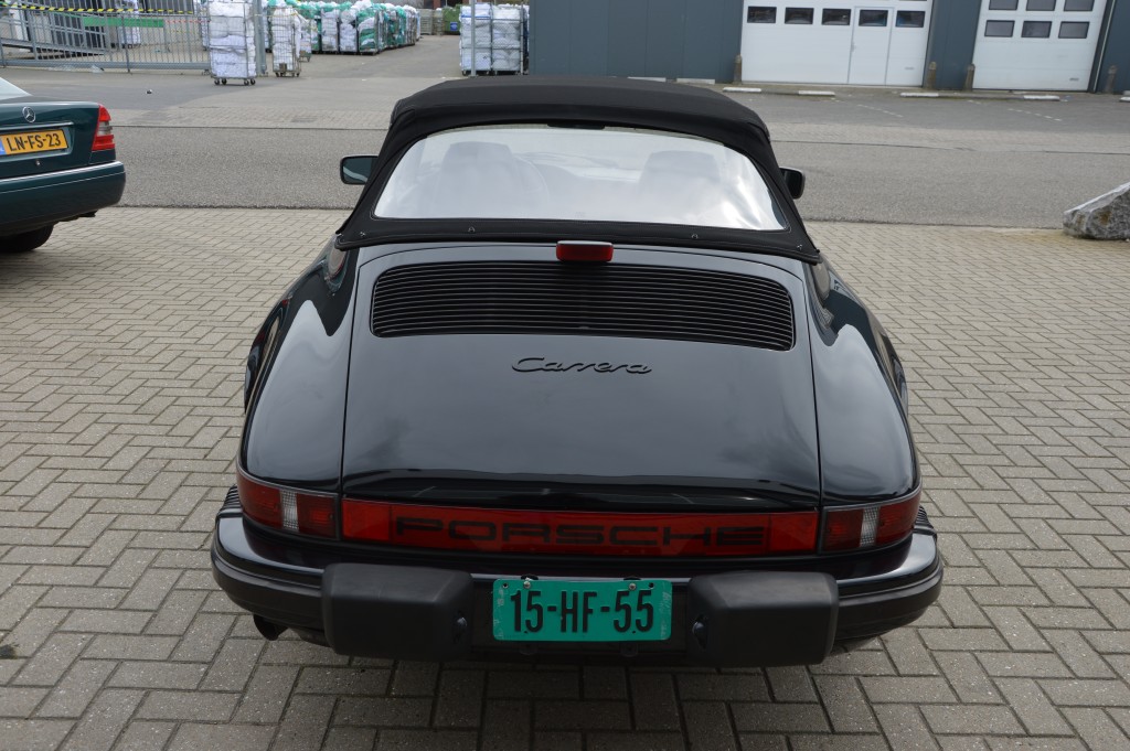 Porsche 911 Carrera Cabrio 3.2 Matchingnumbers 1985