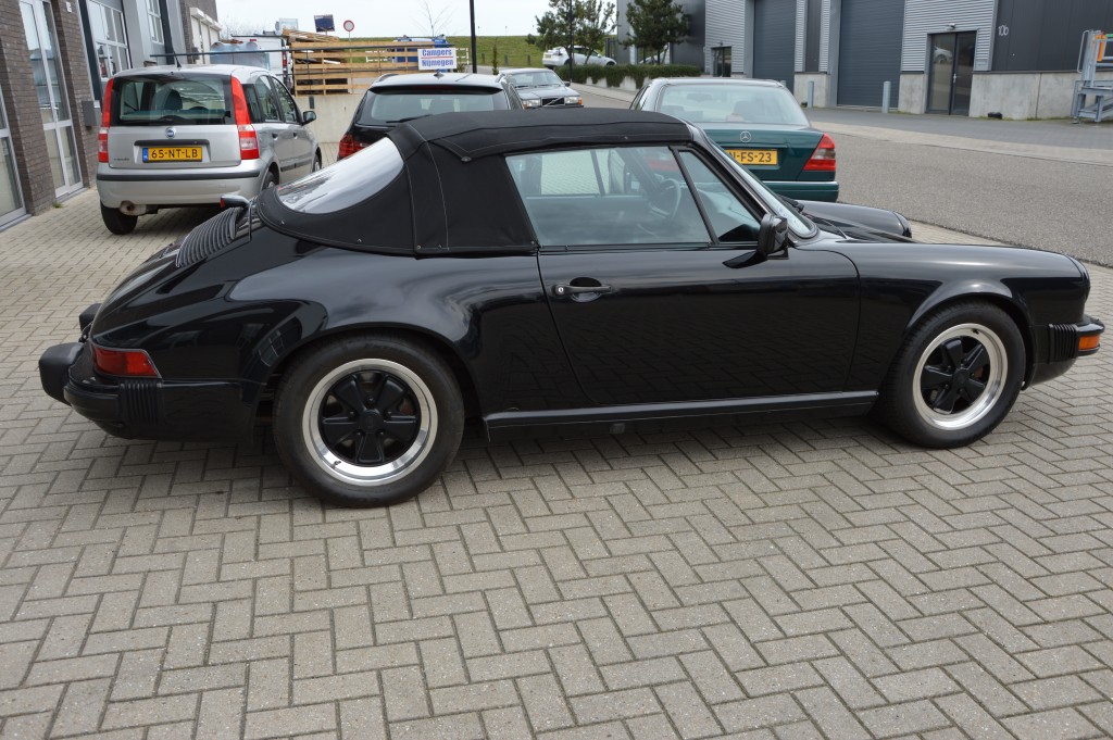 Porsche 911 Carrera Cabrio 3.2 Matchingnumbers 1985