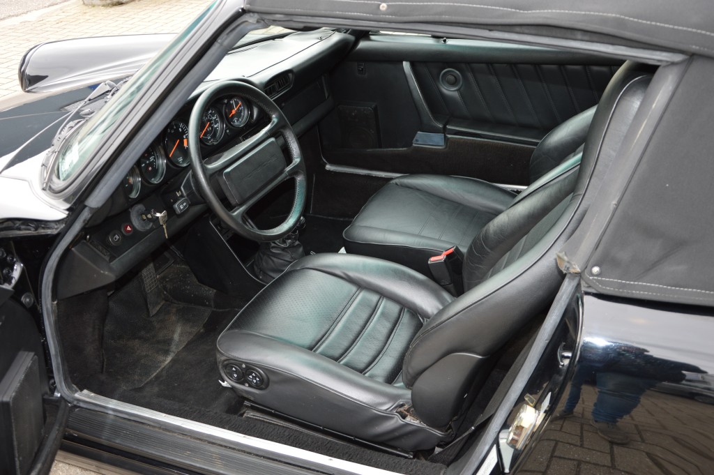 Porsche 911 Carrera Cabrio 3.2 Matchingnumbers 1985