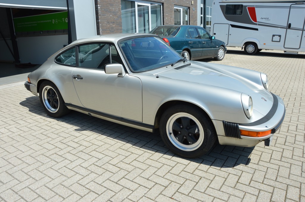 Porsche 911 3.0 SC Sunroof Coupe Matchingnumbers