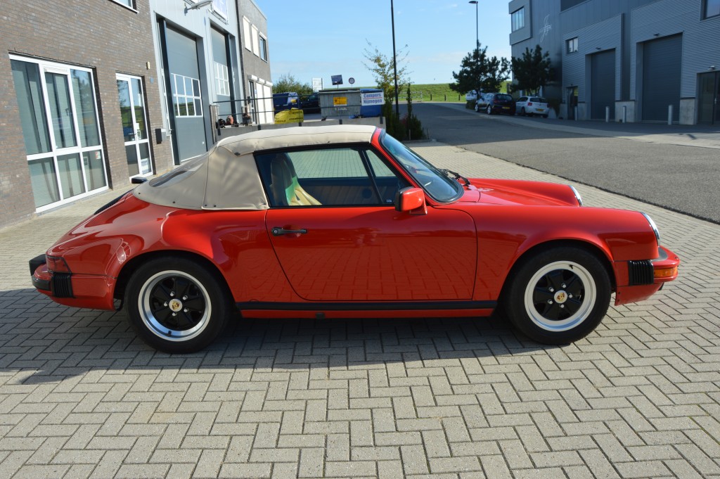 Porsche 911 Carrera Cabrio 3.2 Matchingnumbers