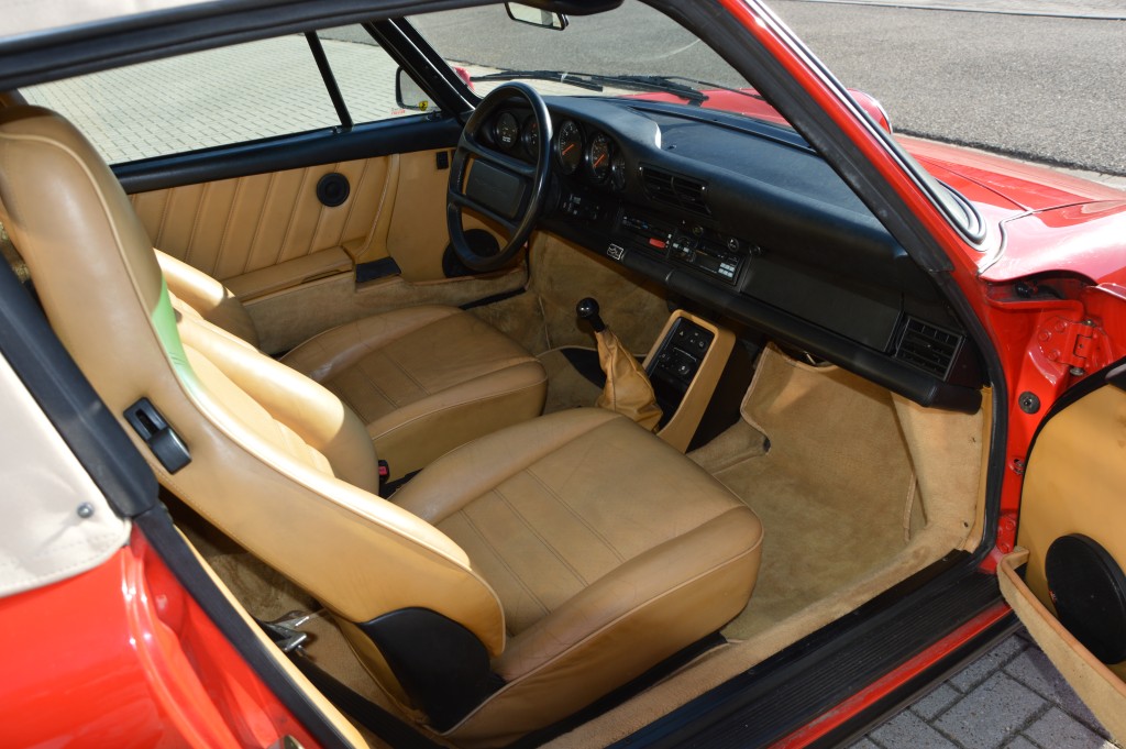 Porsche 911 Carrera Cabrio 3.2 Matchingnumbers