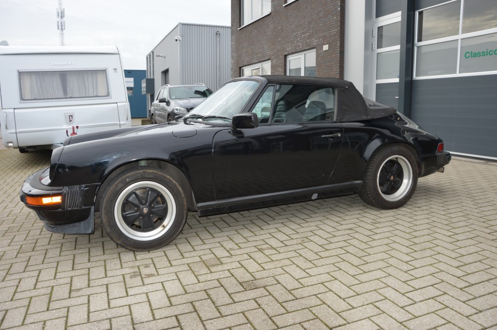 Porsche 911 Carrera 3.2 Cabrio Matchingnumbers 1984