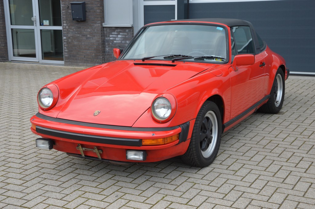 Porsche 911 3.0 SC Targa Matchingnumbers 1983