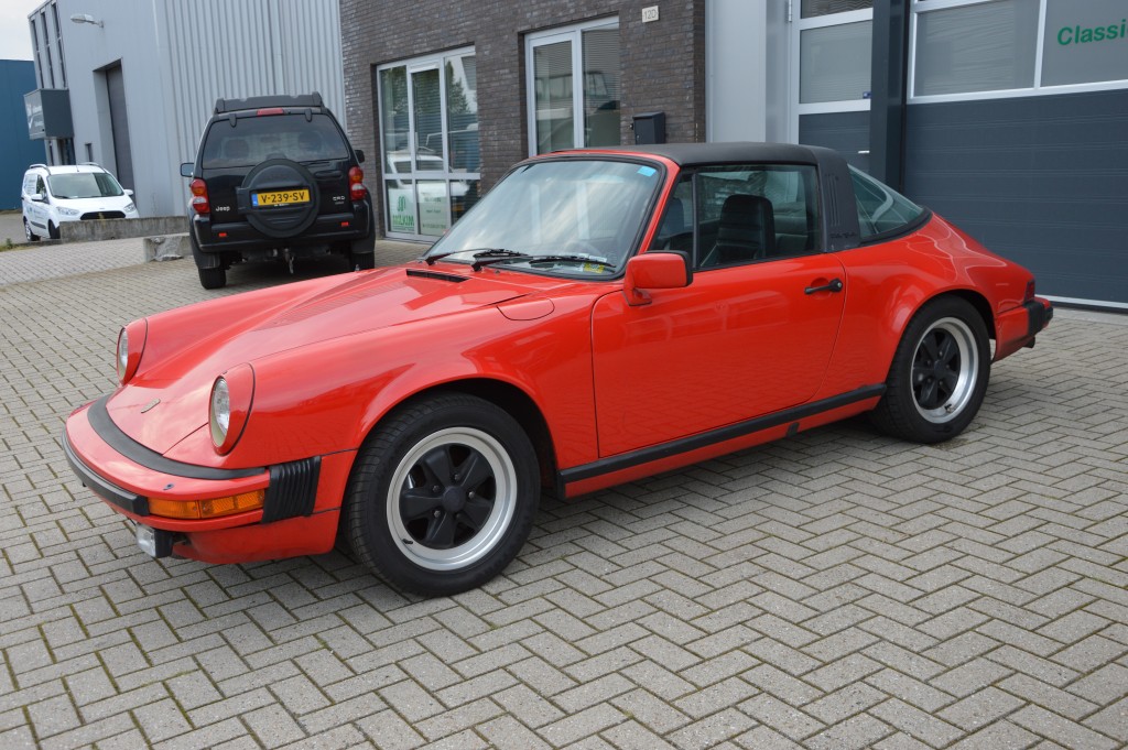 Porsche 911 3.0 SC Targa Matchingnumbers 1983