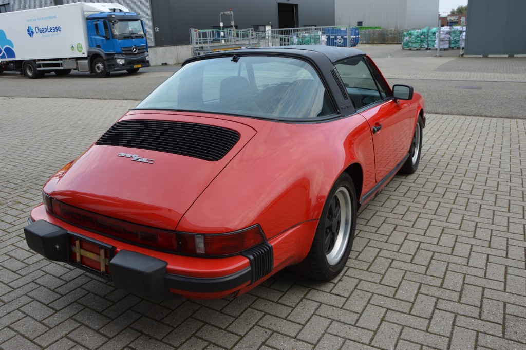 Porsche 911 3.0 SC Targa Matchingnumbers 1983