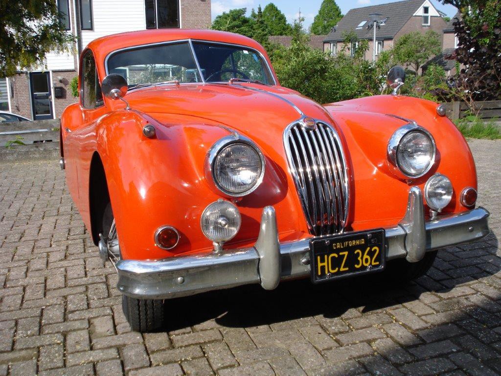 Jaguar XK 140 SE FHC matchingnumbers overdrive