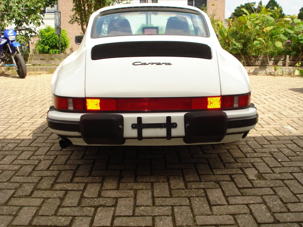 Porsche 911 carrera sunroof coupe 3.2 G50 Matching numbers