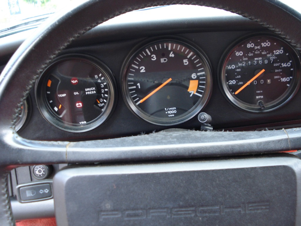 Porsche 911 carrera sunroof coupe 3.2 G50 Matching numbers