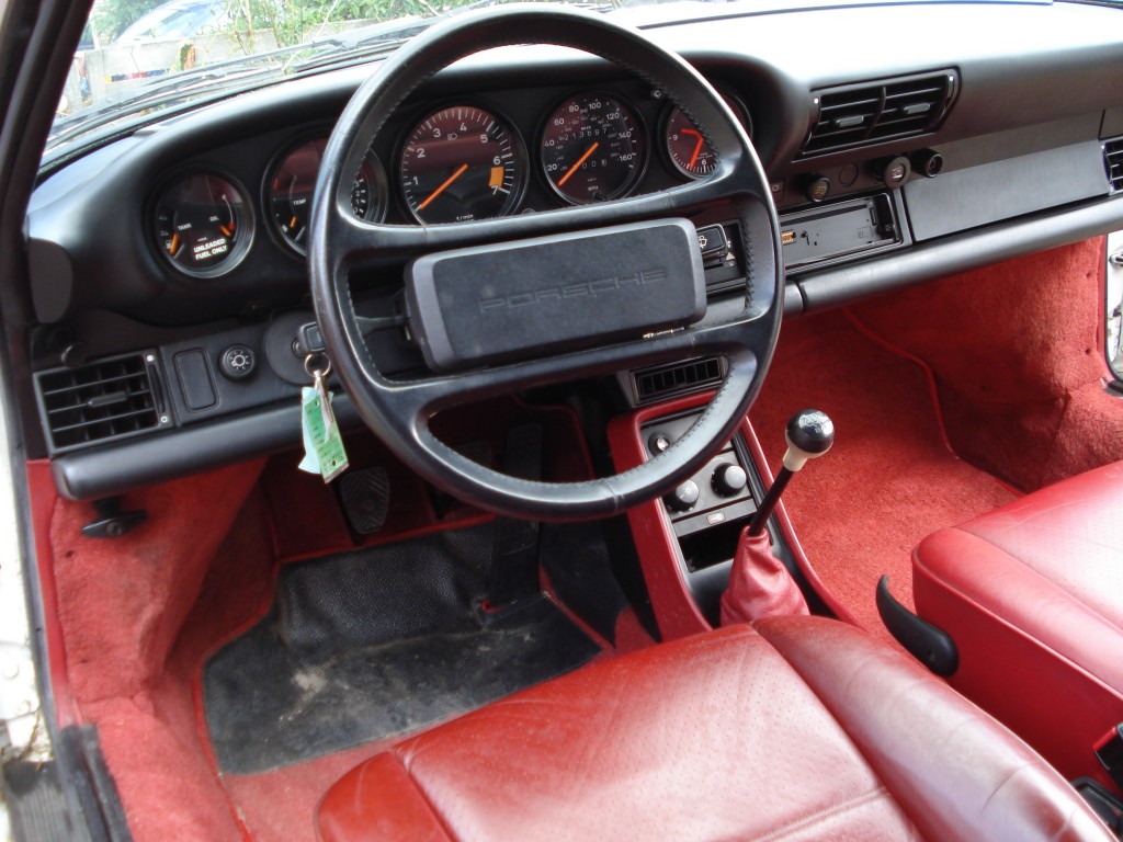 Porsche 911 carrera sunroof coupe 3.2 G50 Matching numbers