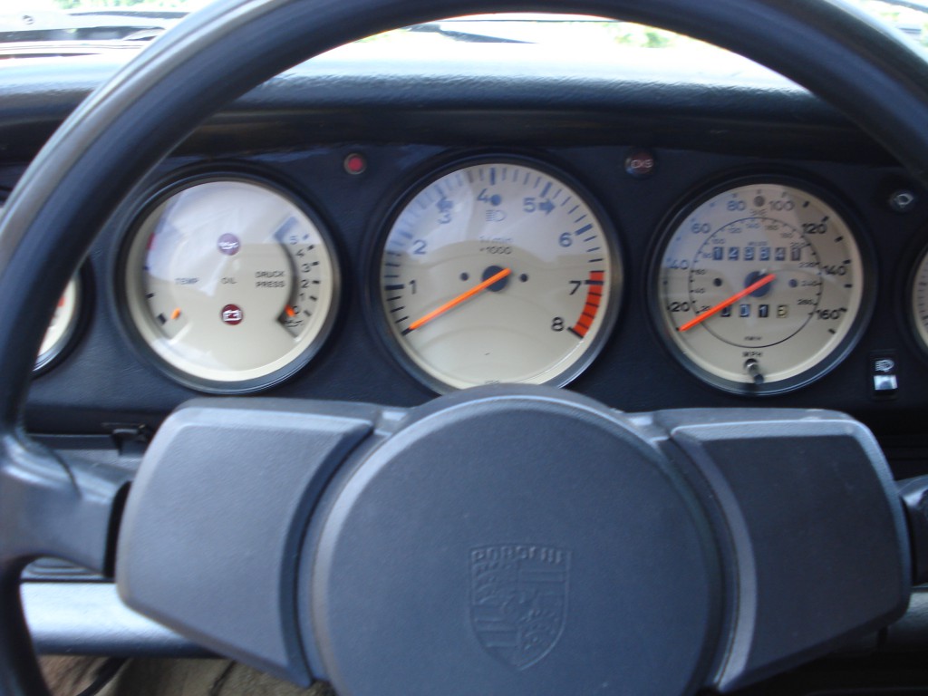 Porsche 911  3.0 SC sunroof coupe matchingnumbers