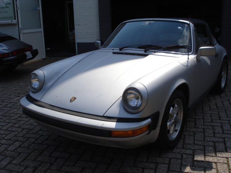 Porsche 911S  Targa 2.7  Matchingnumbers