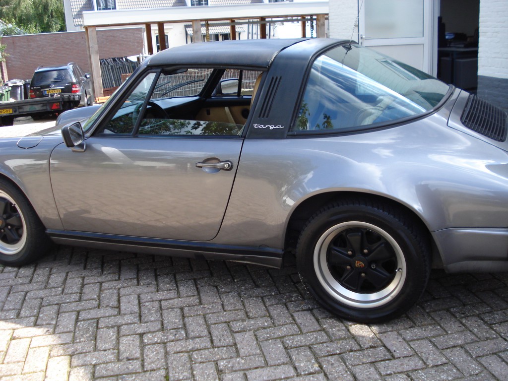 Porsche 911 Carrera Targa 3.2 matchingnumbers