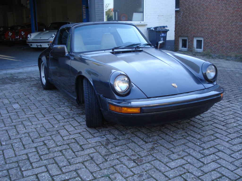 Porsche 911  3.0 SC Targa Matchingnumbers