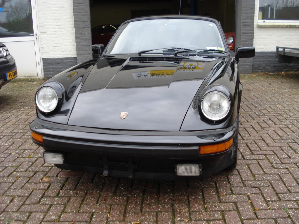 Porsche 911 3.0 SC sunroof coupe Matchingnumbers  