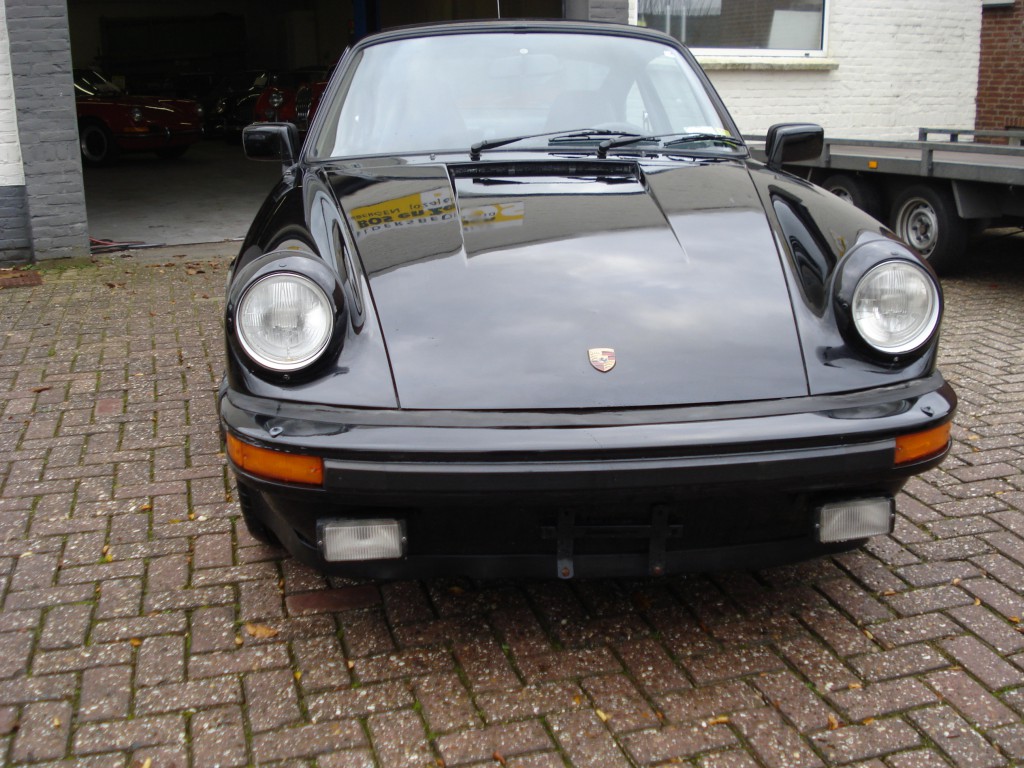 Porsche 911 3.0 SC sunroof coupe Matchingnumbers  