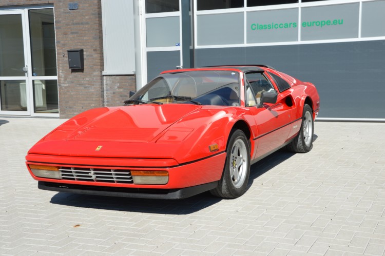 Ferrari 328 GTS 3.2 Quattrovalvole