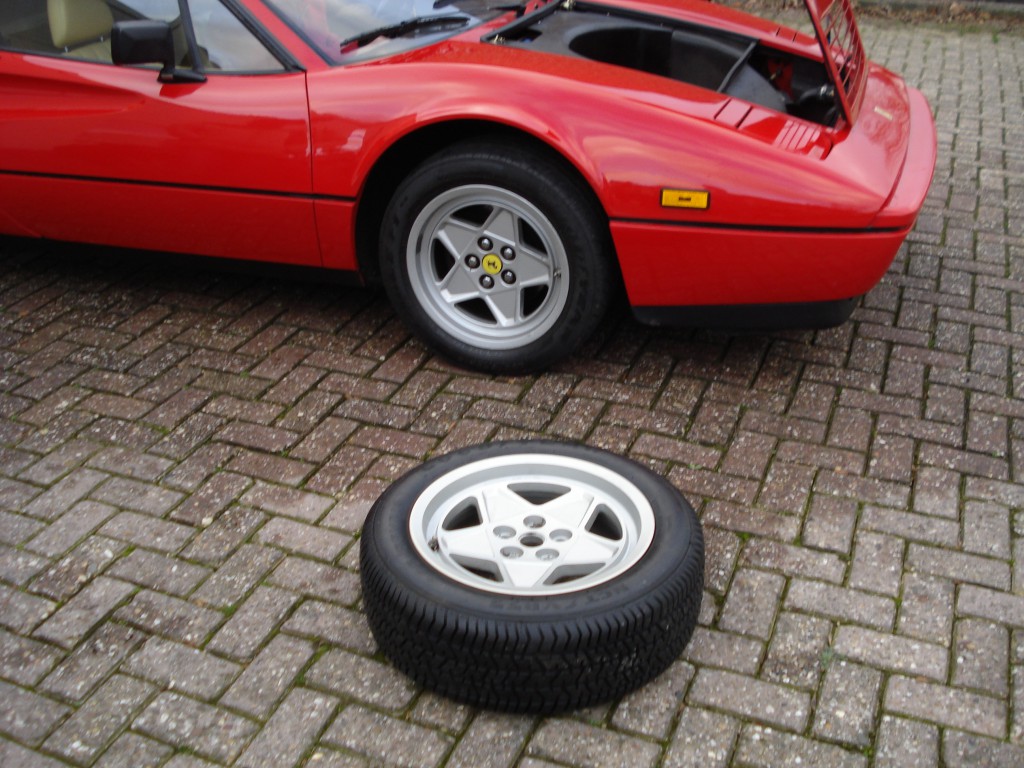 Ferrari 328 GTS 3.2 Quattrovalvole