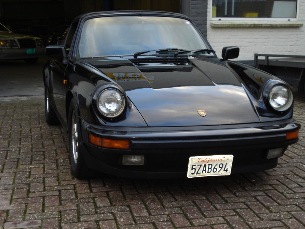 Porsche 911 Carrera  3.2 Targa Matchingnumbers