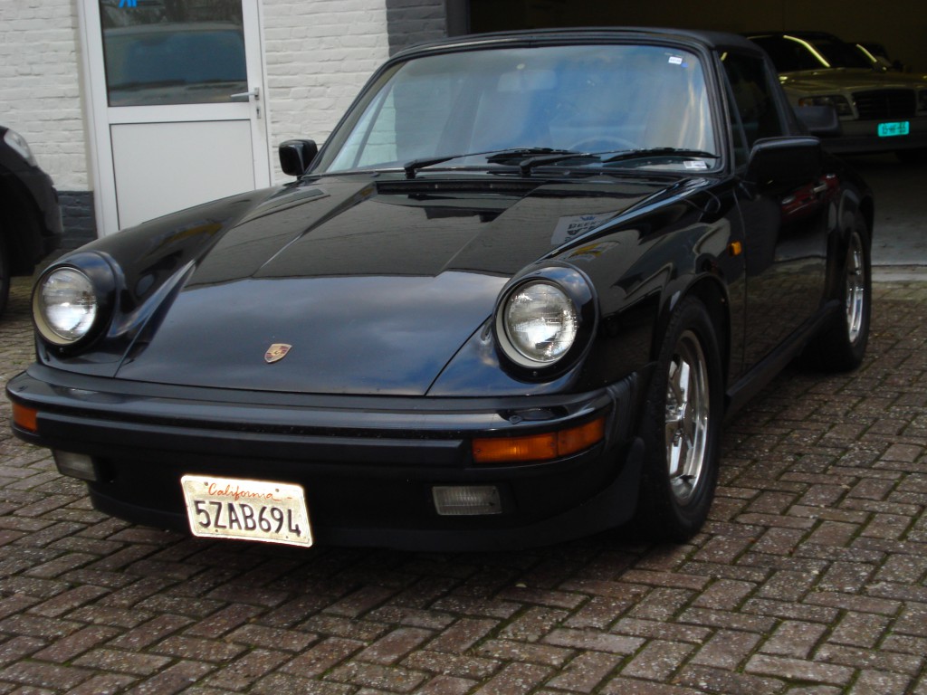 Porsche 911 Carrera  3.2 Targa Matchingnumbers