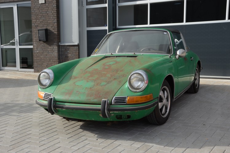 Porsche 911 E 2.2 Targa Matchingnumbers  