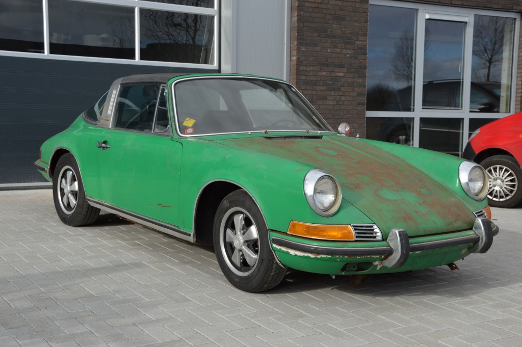 Porsche 911 E 2.2 Targa Matchingnumbers  