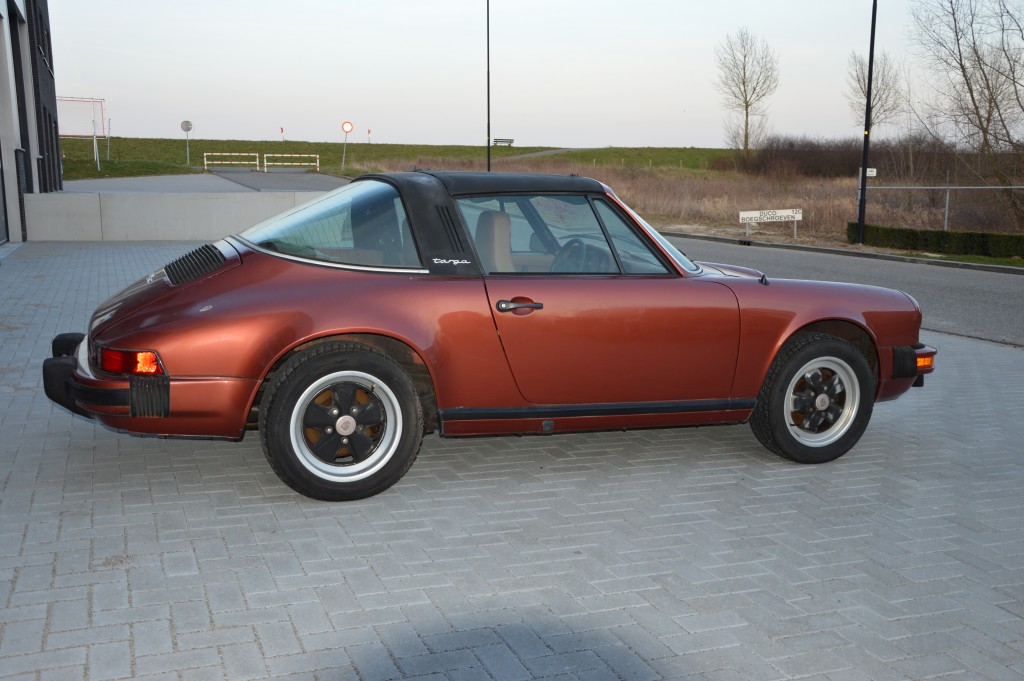 Porsche 911 3.0 SC Targa Matchingnumbers