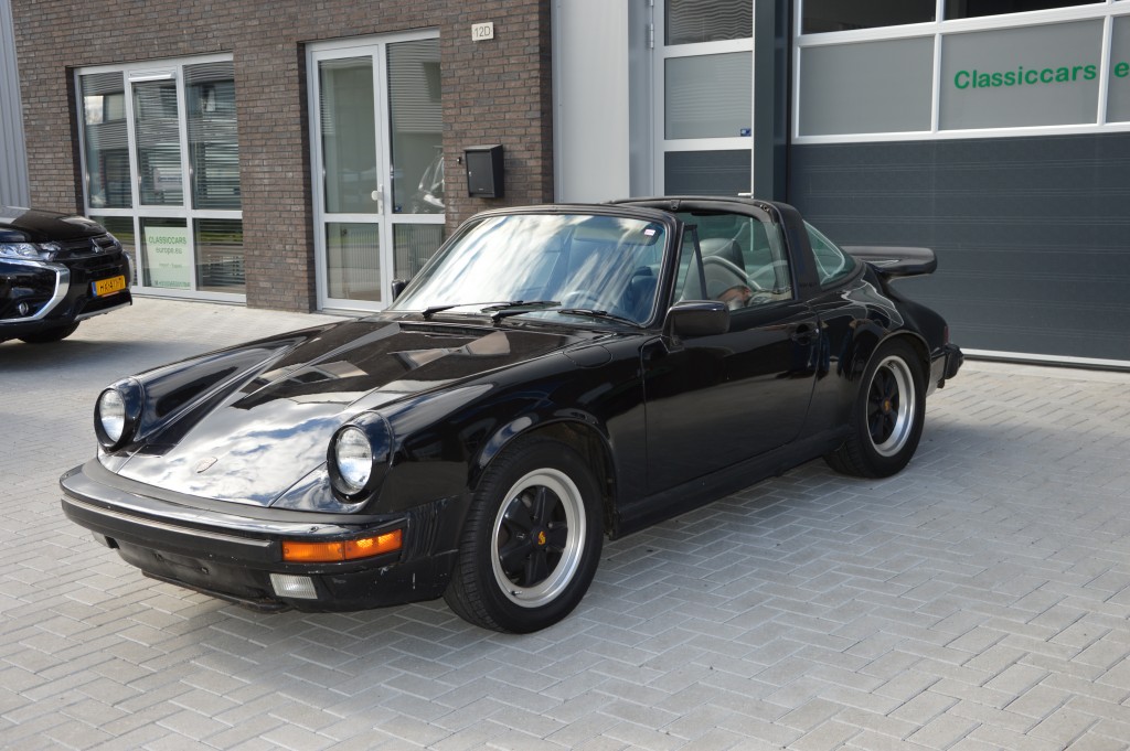 Porsche 911 Carrera  3.2 Targa Matchingnumbers