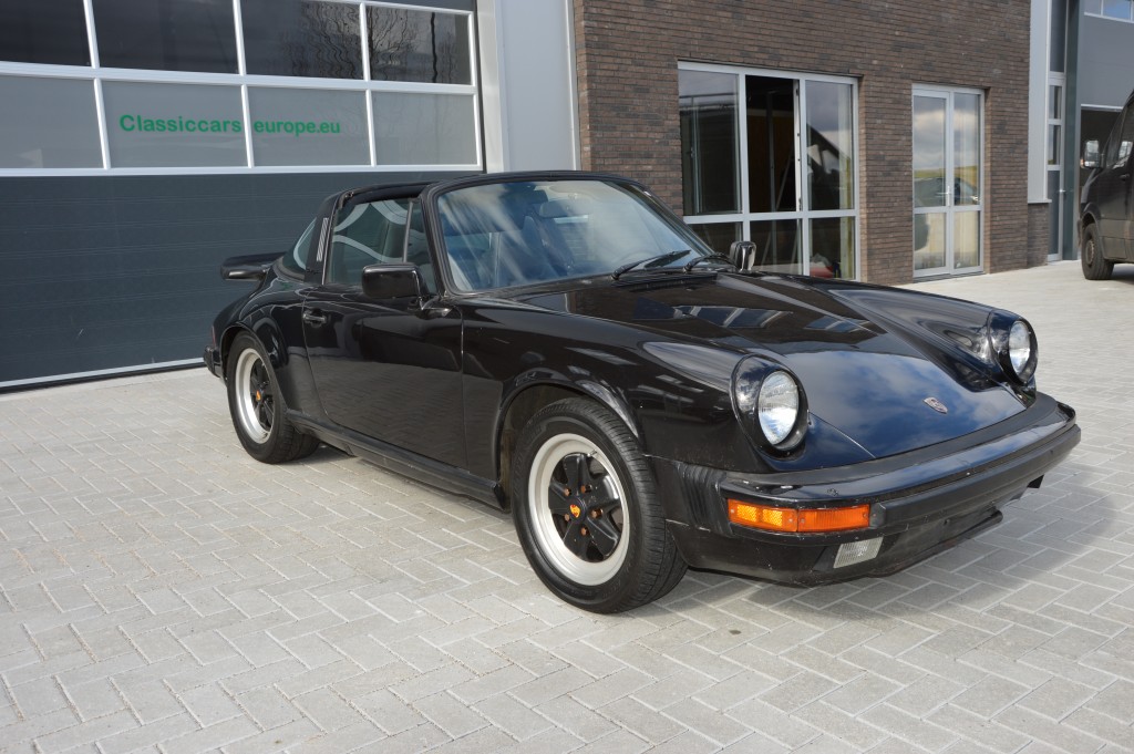 Porsche 911 Carrera  3.2 Targa Matchingnumbers